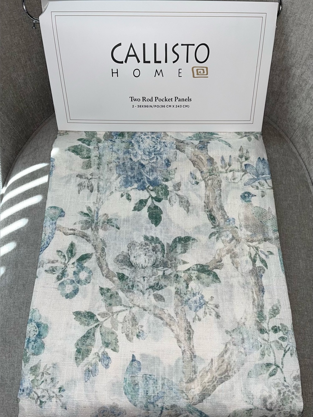 1-NWT CALLISTO HOME LINEN BLEND FLORAL  CURTAINS SET OF 2 PANELS SIZE 38”x 96”